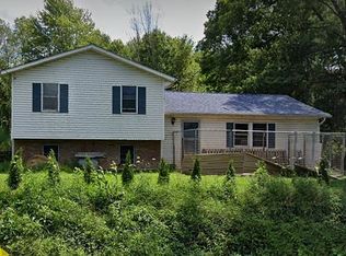 9158 Newton Falls Rd, Ravenna, OH 44266