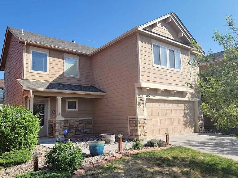7724 Stetson Highlands Dr — Photo 1