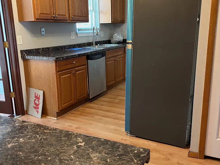 32900 Haggerty Dr — Photo 25