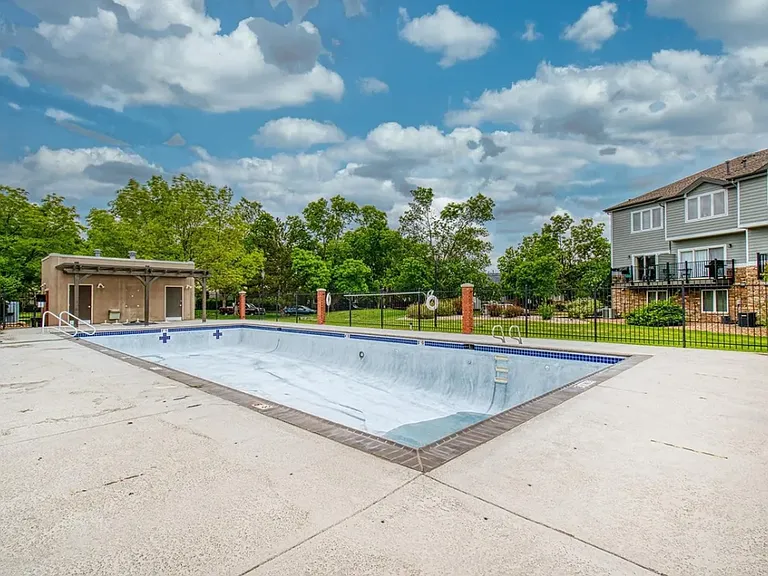 2951 W Riverwalk Cir #M — Photo 27