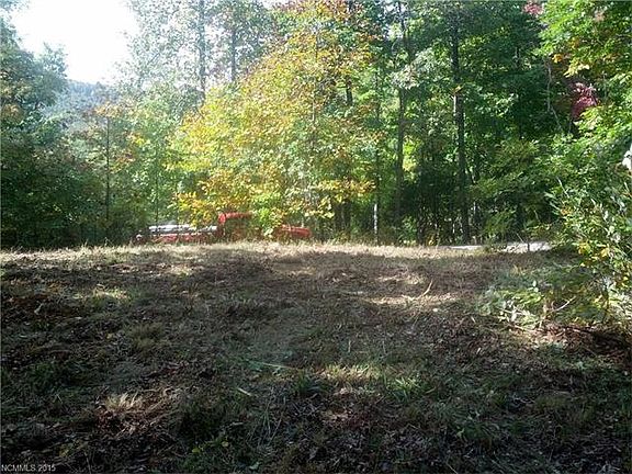 5th image of 57 Trillium Ln