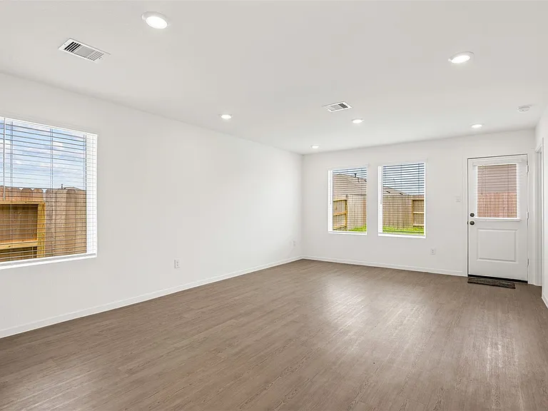 26846 Vanilla Pearls Ln — Photo 11