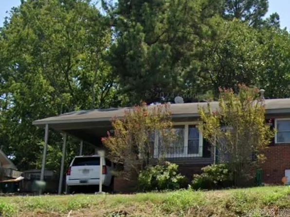 4 Winthrop Dr, Morrilton, AR 72110