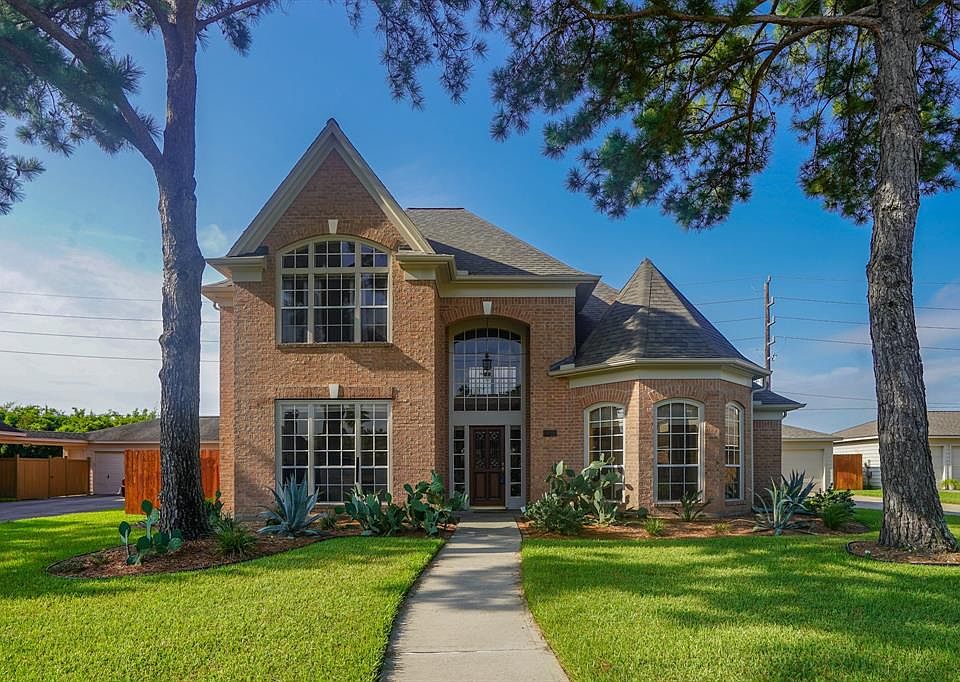 1st image of 15006 Redbud Leaf Ln