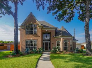 15006 Redbud Leaf Ln, Cypress, TX 77433