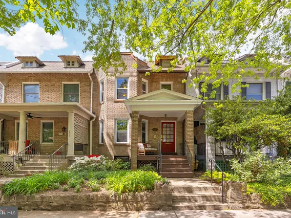 5312 41st St NW, Washington, DC 20015
