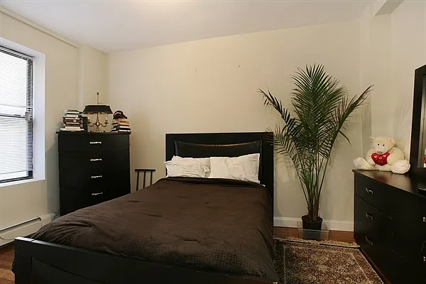 Sold by Citi Habitats | media 3