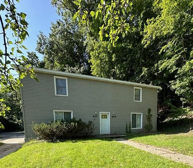 1st image of 909 Wheaton Ave