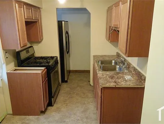 2 bed, 1100 sqft, $1,550 — Photo 4