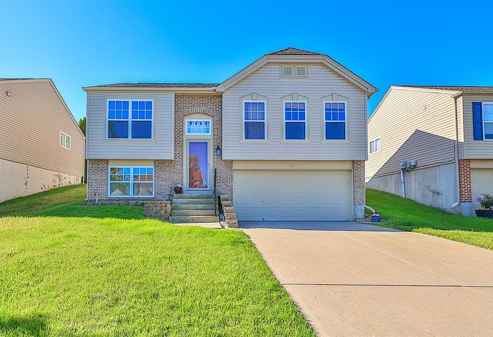 1st image of 2158 Antoinette Way