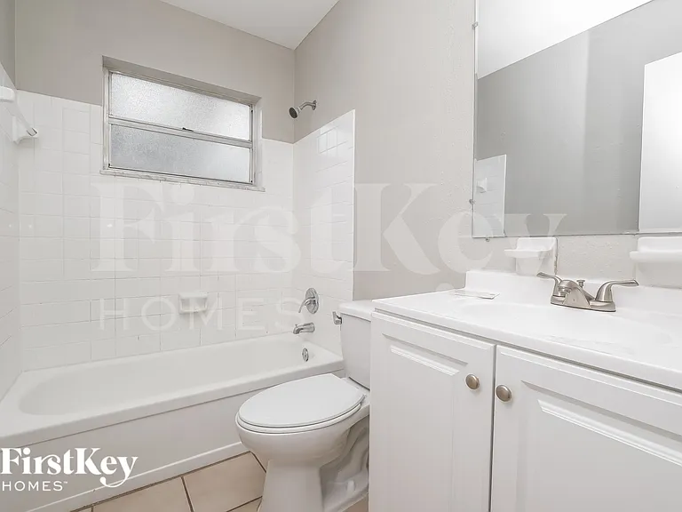 9331 Forest Hills Dr — Photo 13