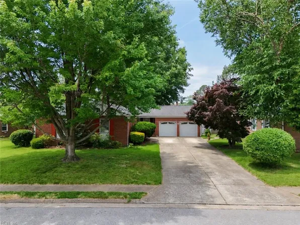 6 Redman Ct, Hampton, VA 23669