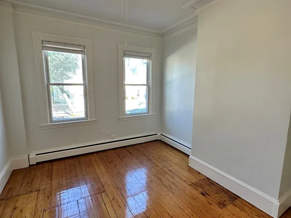 102 Pearl St, Cambridge, MA