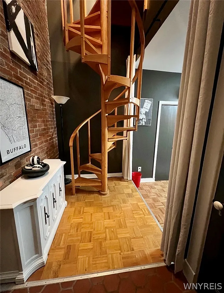 Building Photo - 25 Whitney Pl #REAR