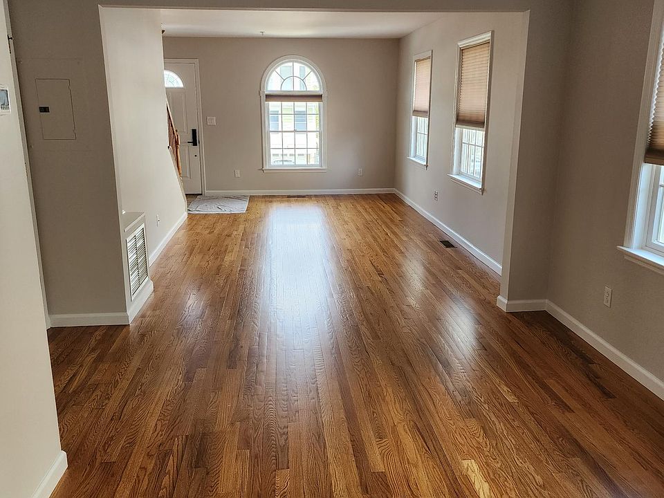 1st image of 40 Park Ave #378