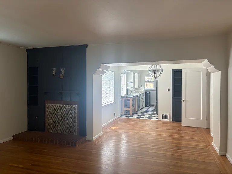1824 3rd Ave — Photo 24