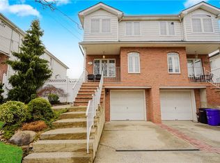 1083 Sheldon Ave, Staten Island, NY 10309