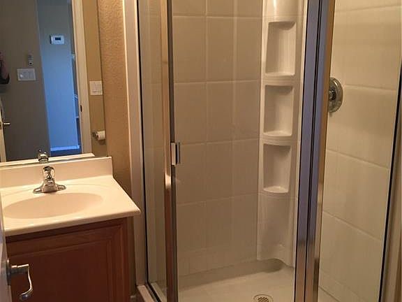 5th image of 5291 Broadlake Ln