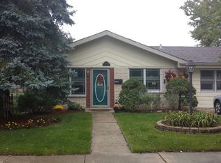 3112 Hopkins St, Steger, IL 60475