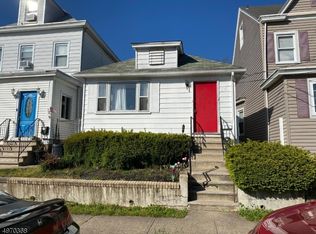16 Rossiter Ave, Paterson, NJ