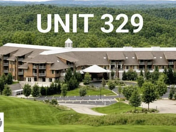 2400 Troon S, Bellaire, MI 49615
