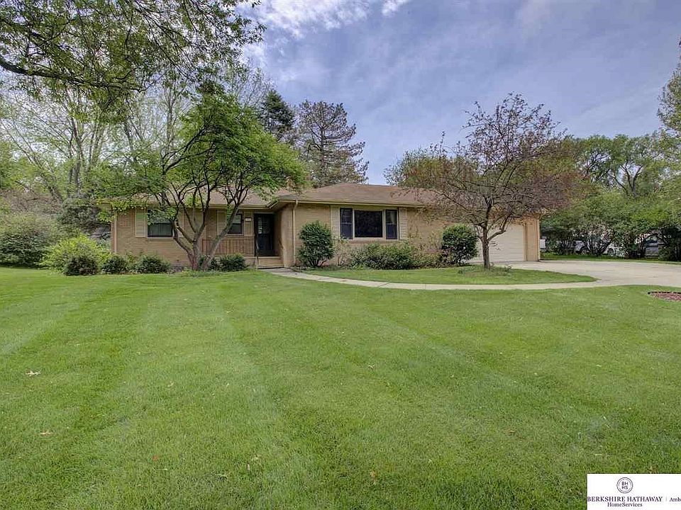 1st image of 11329 Bel Air Dr