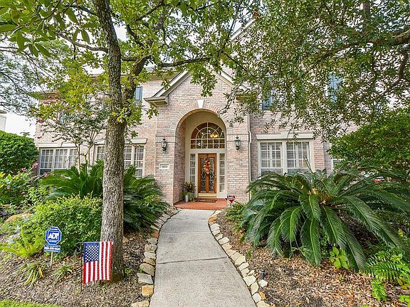 3rd image of 14111 Spyglen Ln