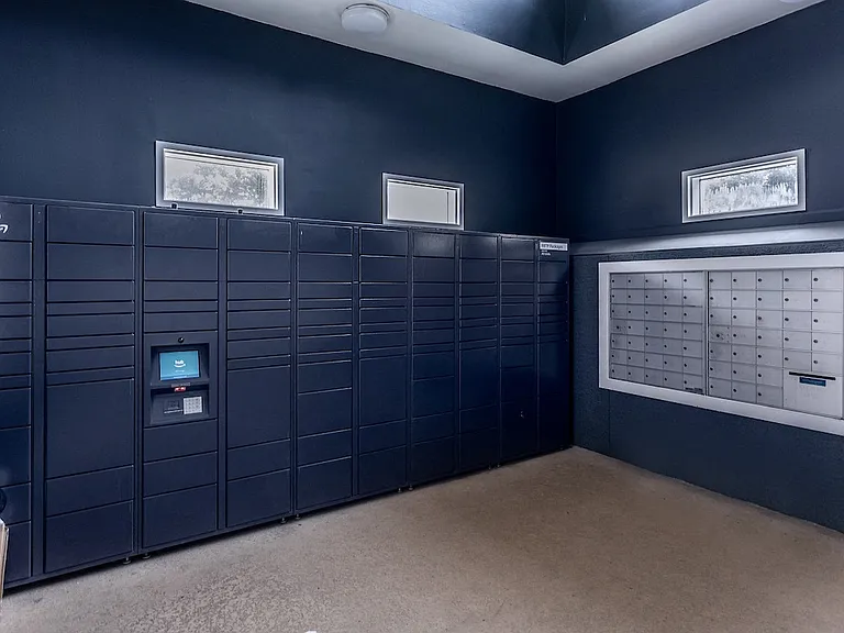 Package Lockers and Mail Room