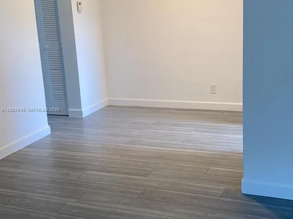 (undisclosed Address), Hollywood, FL 33020
