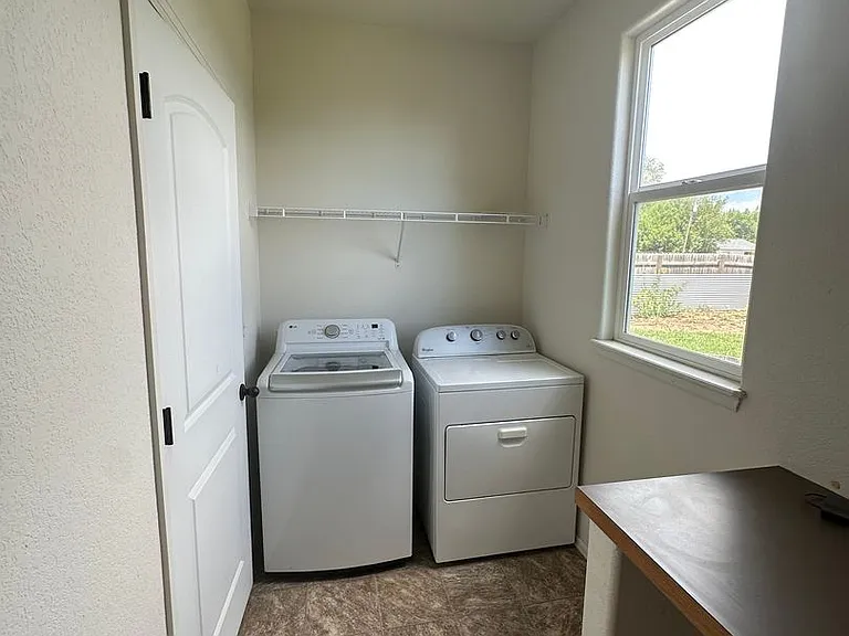 301 W Cottonwood St — Photo 10