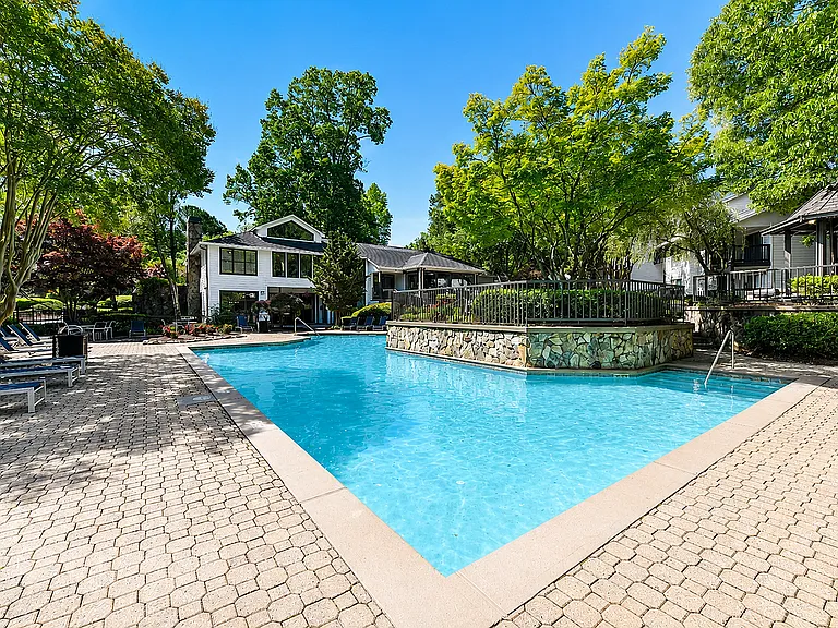 Avana Court — Photo 26