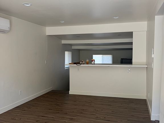 3rd image of 644 Mountain View St #390
