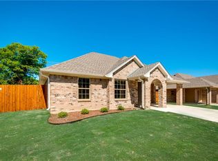 3005 S Cardinal St, Ennis, TX 75119