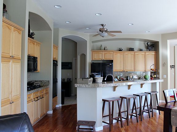 2nd image of 7883 Tres Arroyos Dr