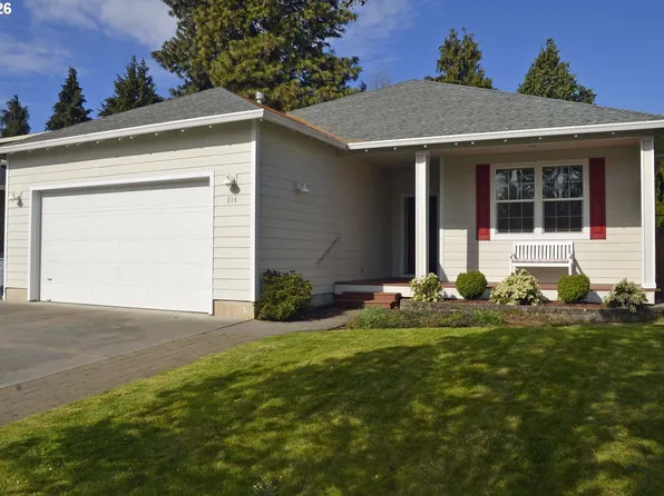 814 Henderson Rd, Hood River, OR 97031