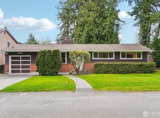 1223 N 188th St, Seattle, WA