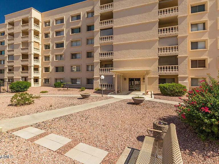 7840 E Camelback Rd #309 — Photo 30