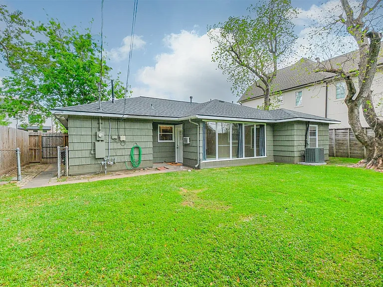 4613 Braeburn Dr — Photo 28