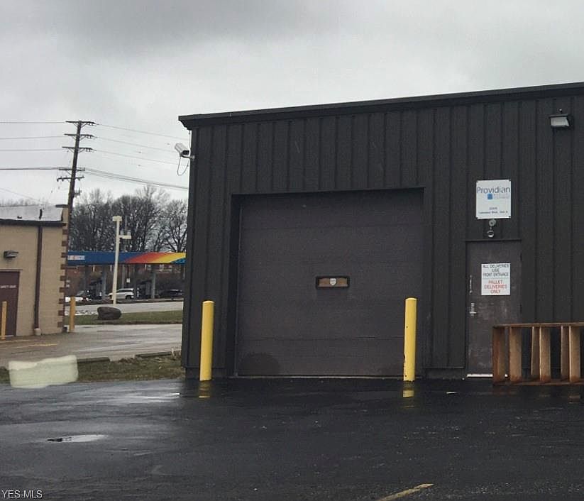 1st image of 30510 Lakeland Blvd
