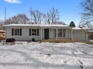 806 Adrian St, Yorkville, IL 60560