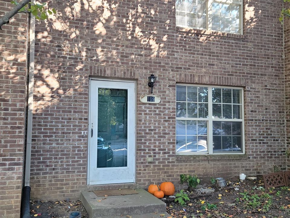 1st image of 109 Florence Ct