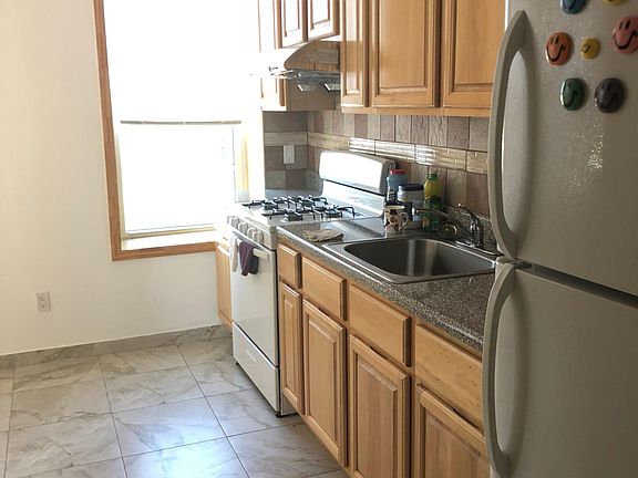 4th image of 1320 65th St #2F