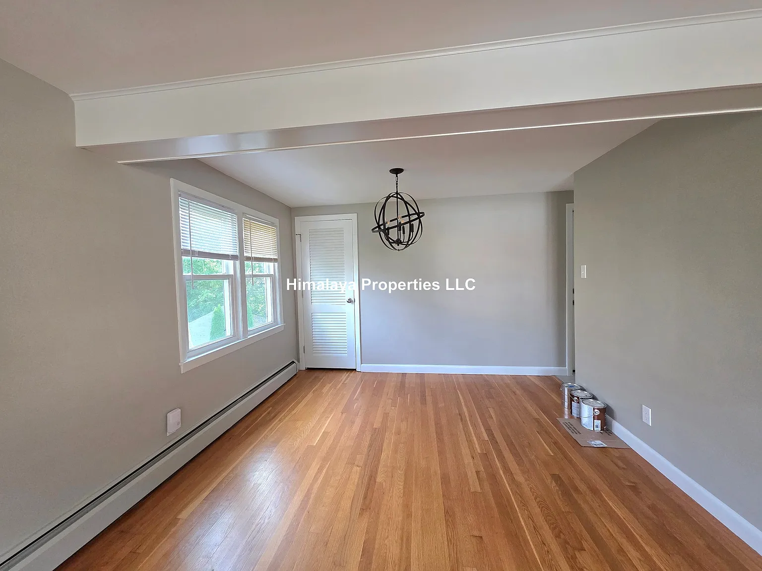 28 Maplewood St — Photo 4