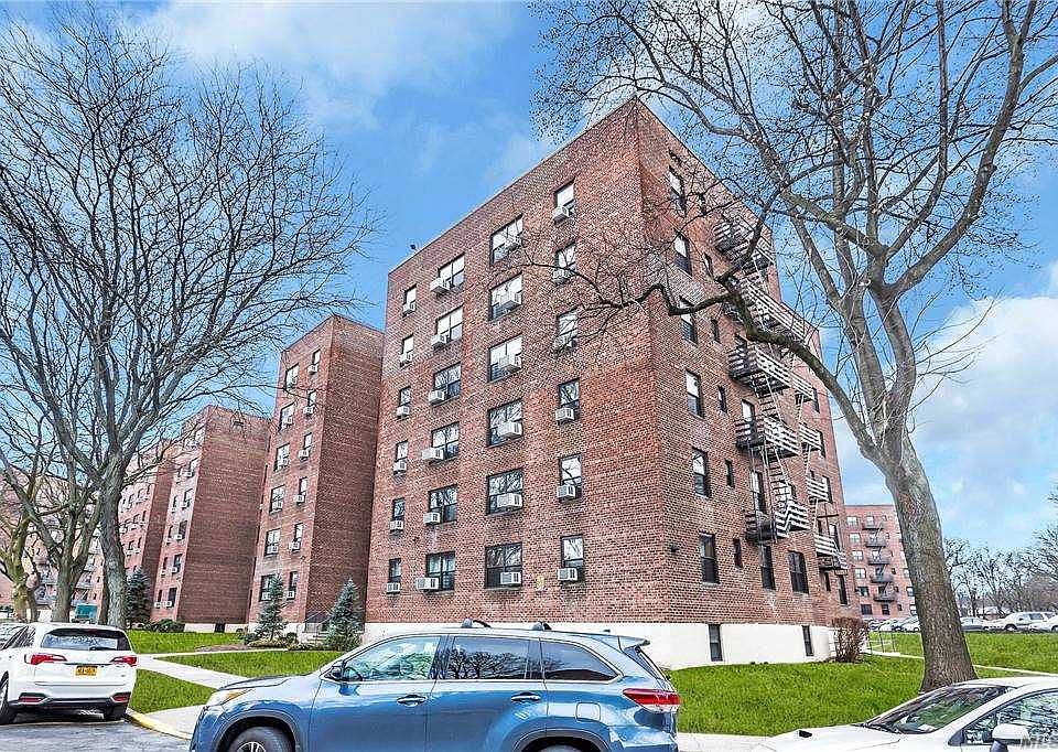 1st image of 211-02 75th Ave APT 1K
