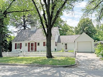 301 W C Ave, Bismarck, ND, 58501