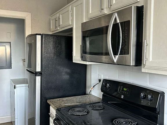 4th image of 4113 Esters Rd APT 604