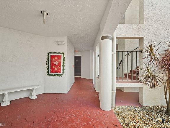 3rd image of 11921 Seabreeze Cove Ln APT 107