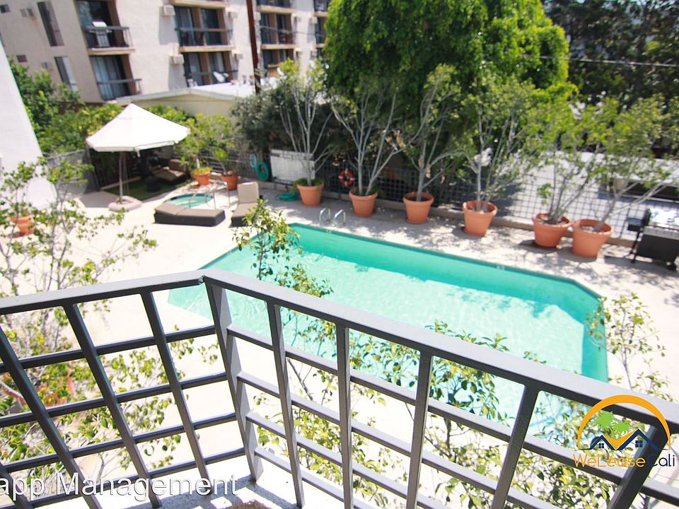 1st image of 884 Palm Ave APT 206