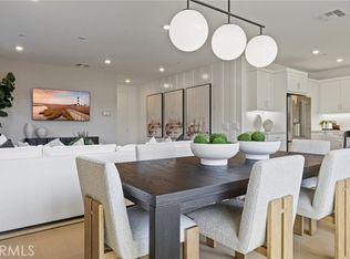 736 Edward Scholle Dr, Camarillo, CA 93010