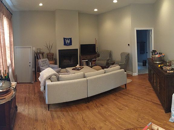4th image of 916 W Wisconsin St APT 1